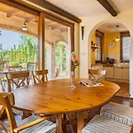 104 - Balatonszárszón 3 Hálószobás Luxus Saját Vízparttal Kiadó Villa *